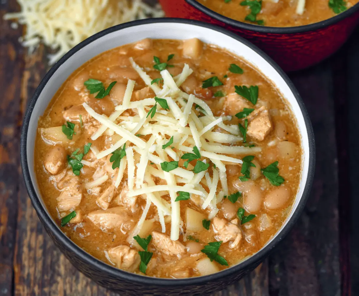 White Cheddar Apple Chicken Chili
